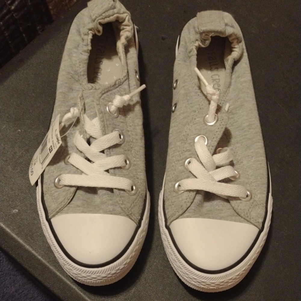 Gray Casual Sneakers with White Laces